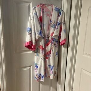Rare Vintage Floral Print Women's Robe with Pink Accents Size Large